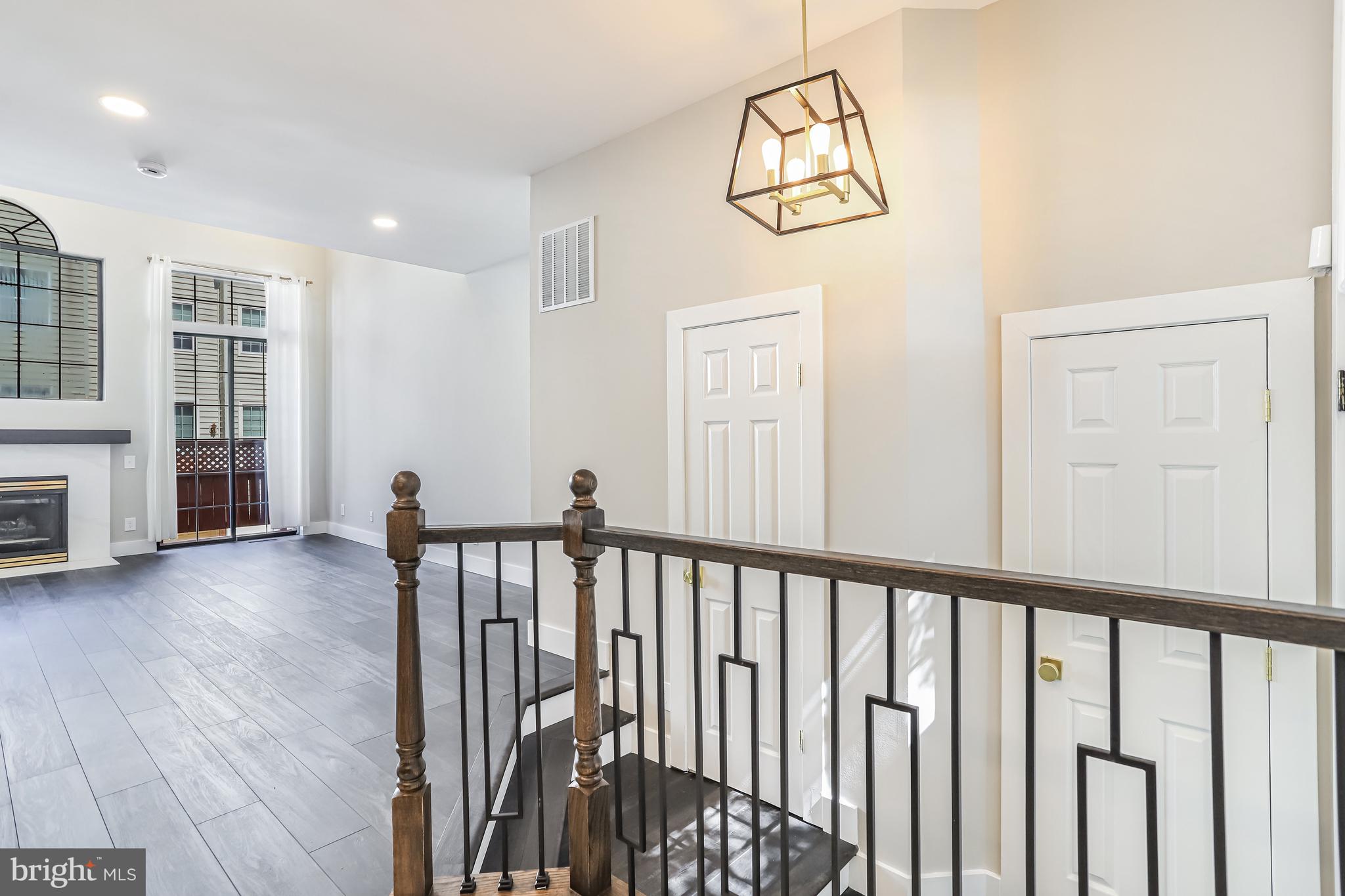 6009 Riddle Walk Alexandria, VA 22312 - Photo 24 of 71 Gallery Image 24
