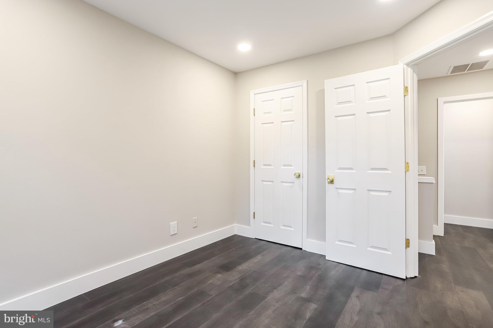 6009 Riddle Walk Alexandria, VA 22312 - Photo 34 of 71 Gallery Image 34