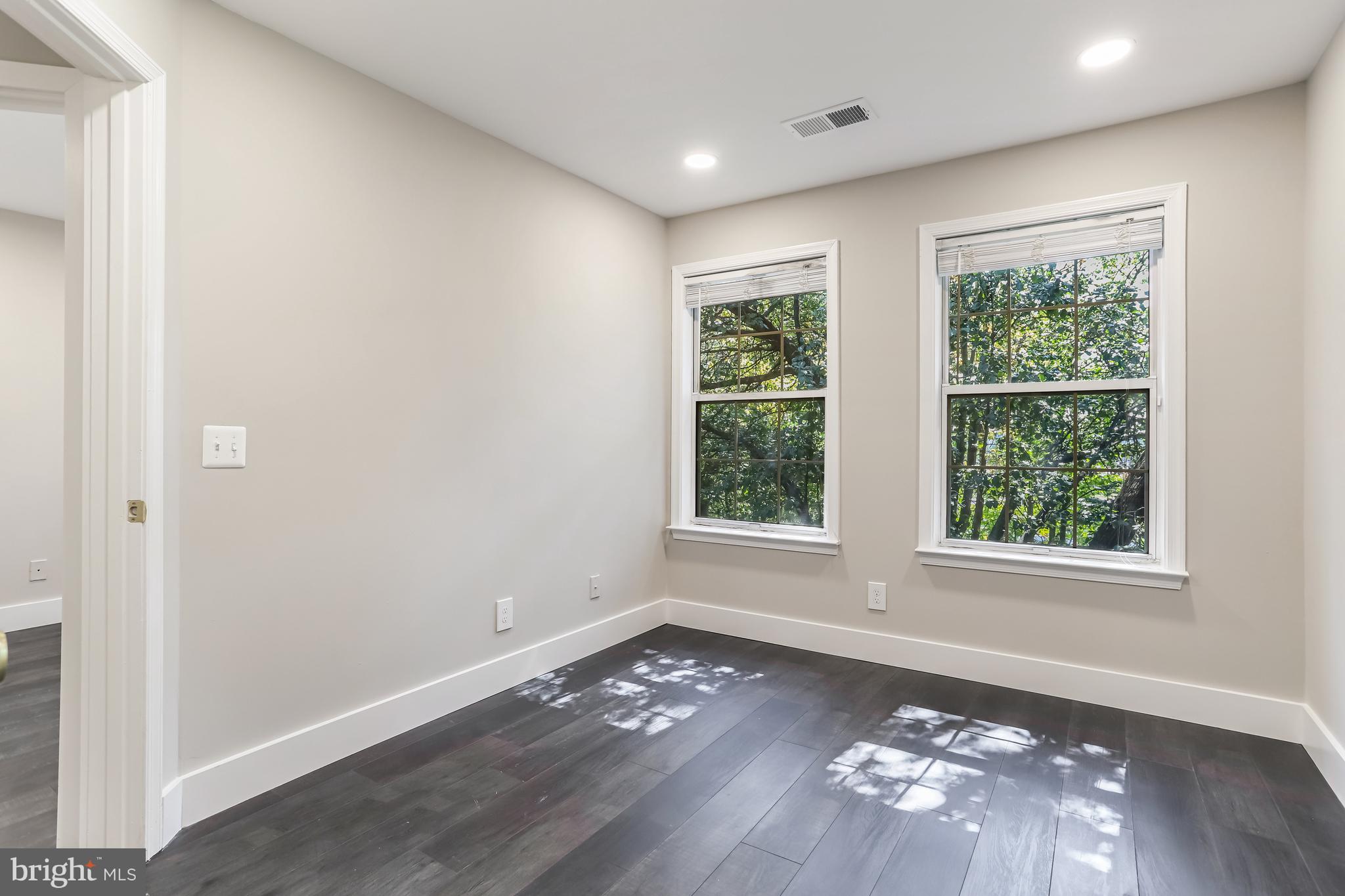 6009 Riddle Walk Alexandria, VA 22312 - Photo 36 of 71 Gallery Image 36
