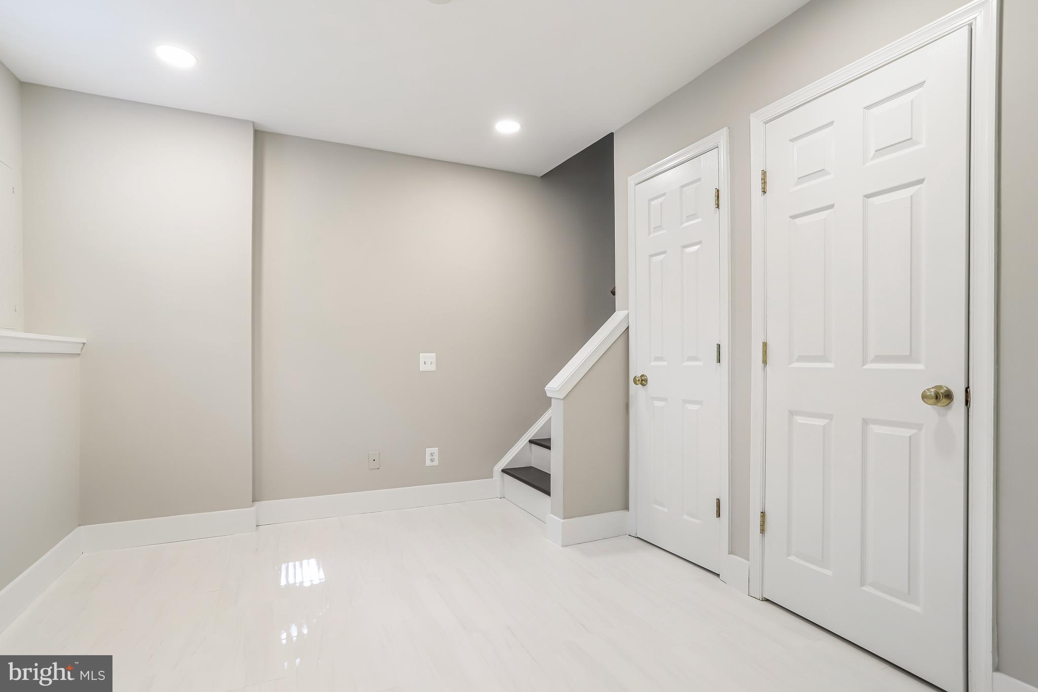 6009 Riddle Walk Alexandria, VA 22312 - Photo 6 of 71 Gallery Image 6