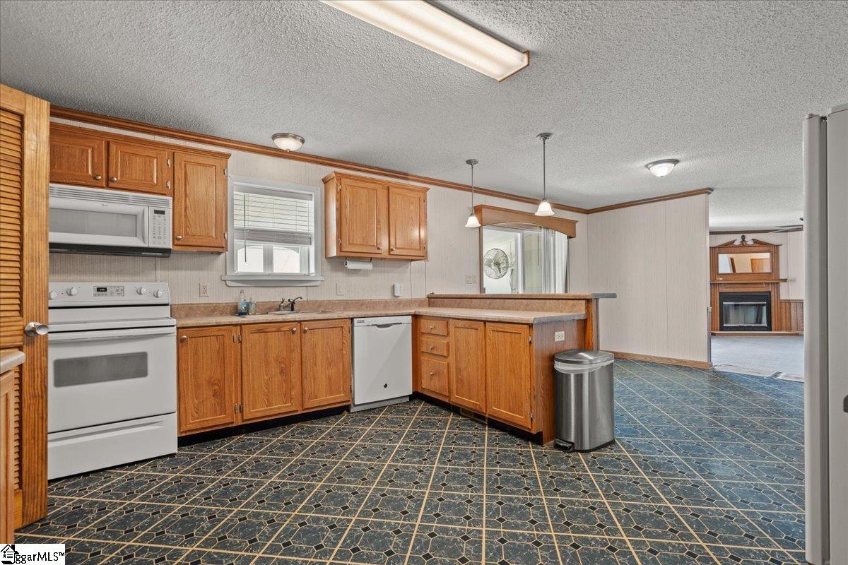 1825 Guitar Road Timmonsville, SC 29161 - Photo 11 of 38