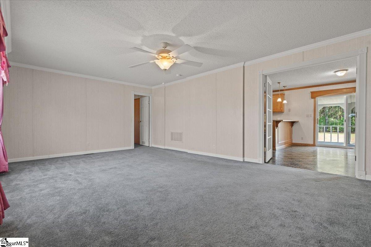 1825 Guitar Road Timmonsville, SC 29161 - Photo 6 of 38