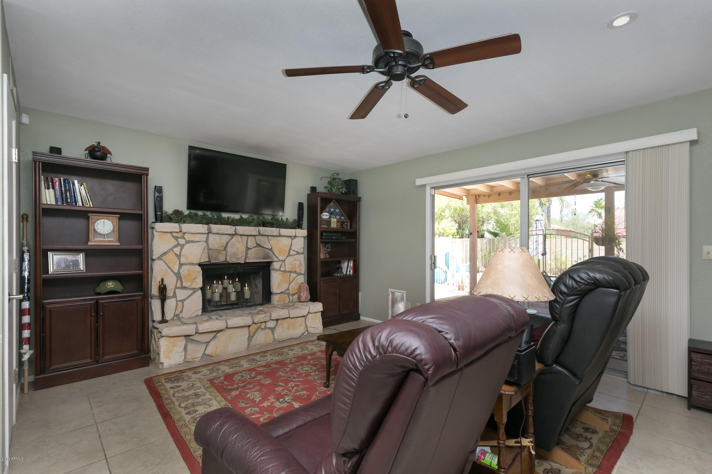 1830 East Hearn Road Phoenix, AZ 85022 - Photo 9 of 20 1830_E_Hearn_Rd_08