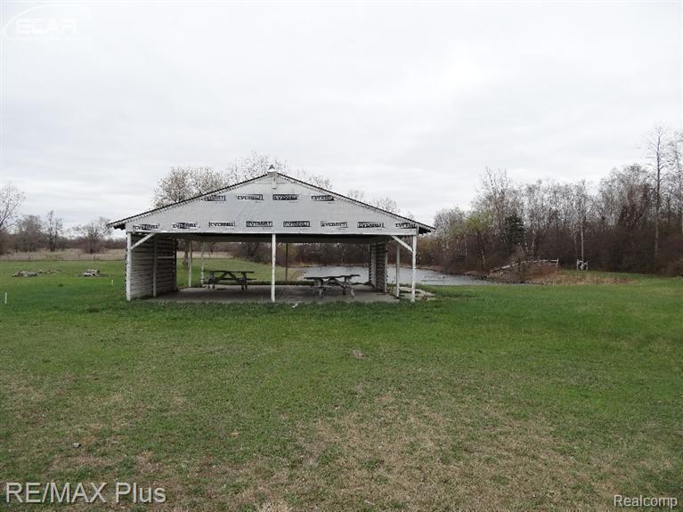 4178 Branch Road Flint, MI 48506 - Photo 10 of 14 4178 Branch - rear2.jpg
