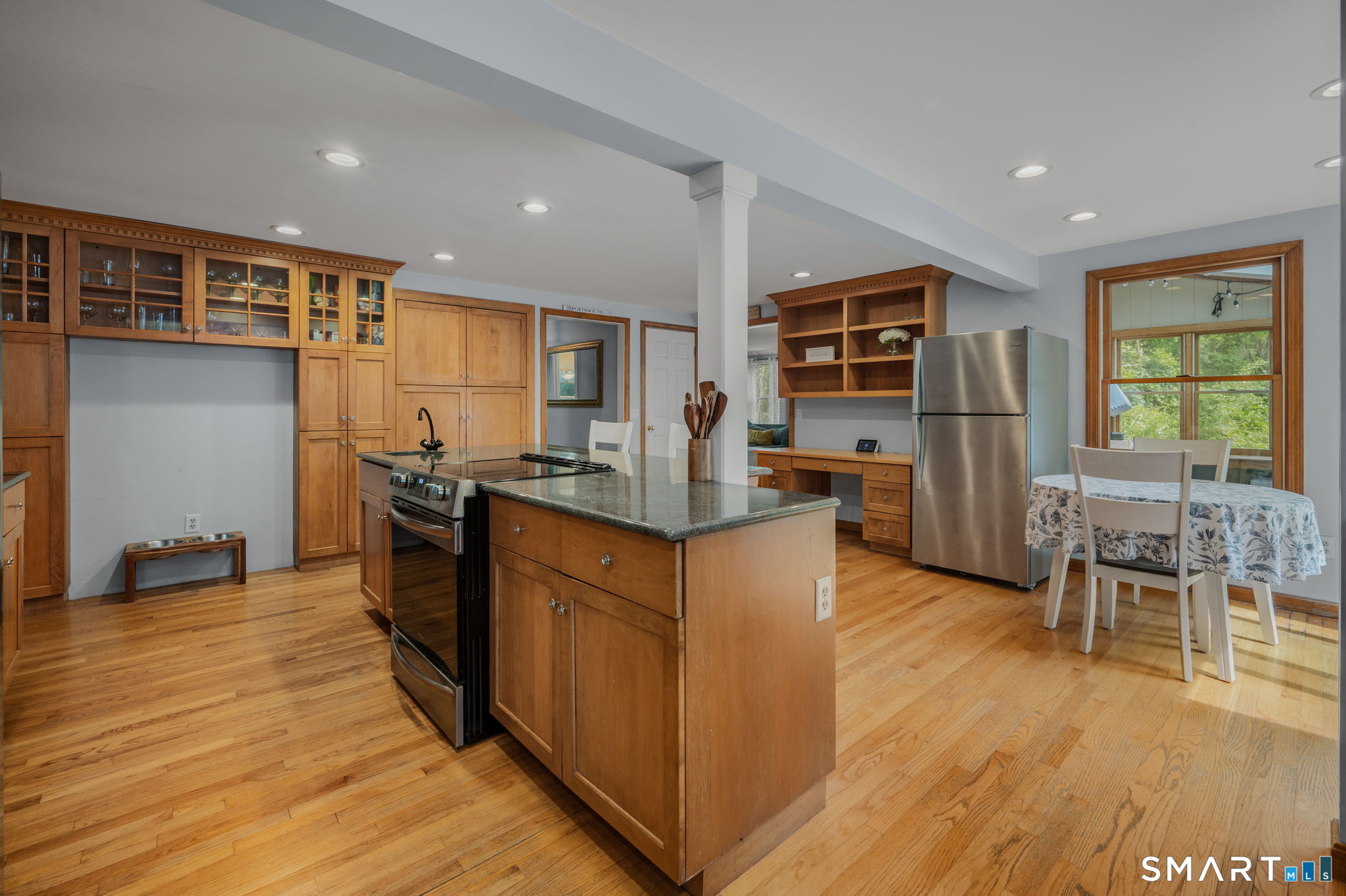 66 Clipper Court Groton, CT 06355 - Photo 9 of 40