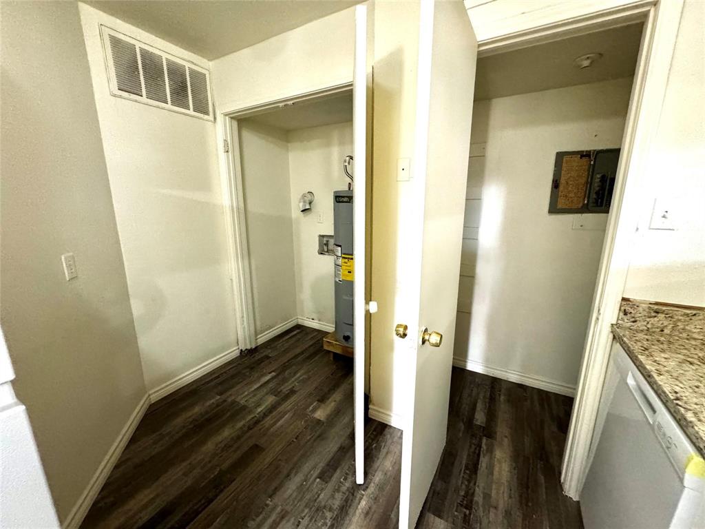 3524 West Buckingham Road, Unit 312 Garland, TX 75042 - Photo 5 of 8