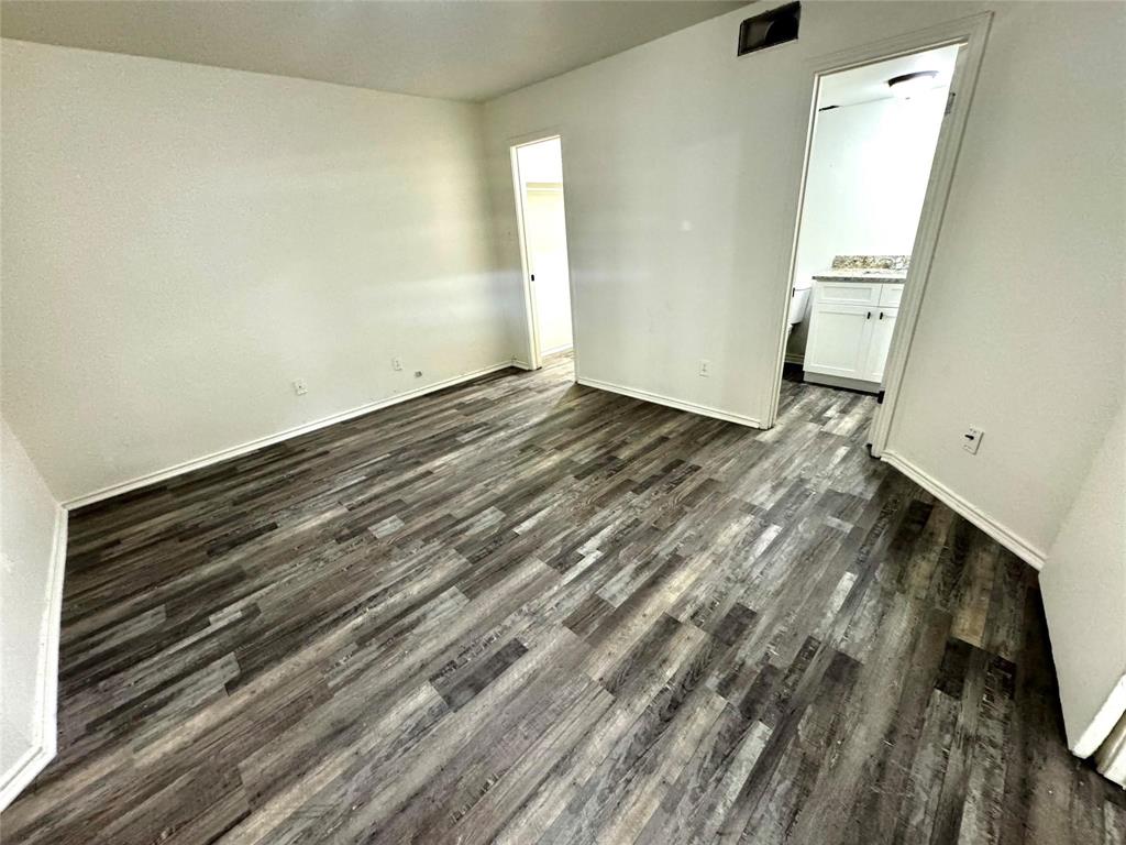 3524 West Buckingham Road, Unit 312 Garland, TX 75042 - Photo 6 of 8