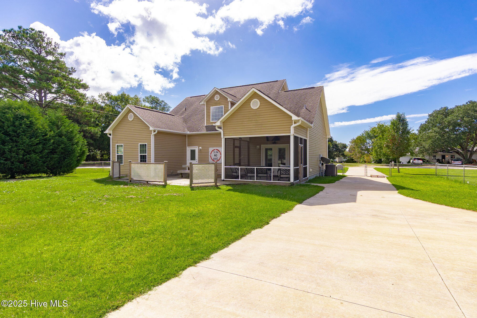 106 Barbour Drive Newport, NC 28570 - Photo 52 of 59 41-web-or-mls-chadwick-visuals-106-barbo