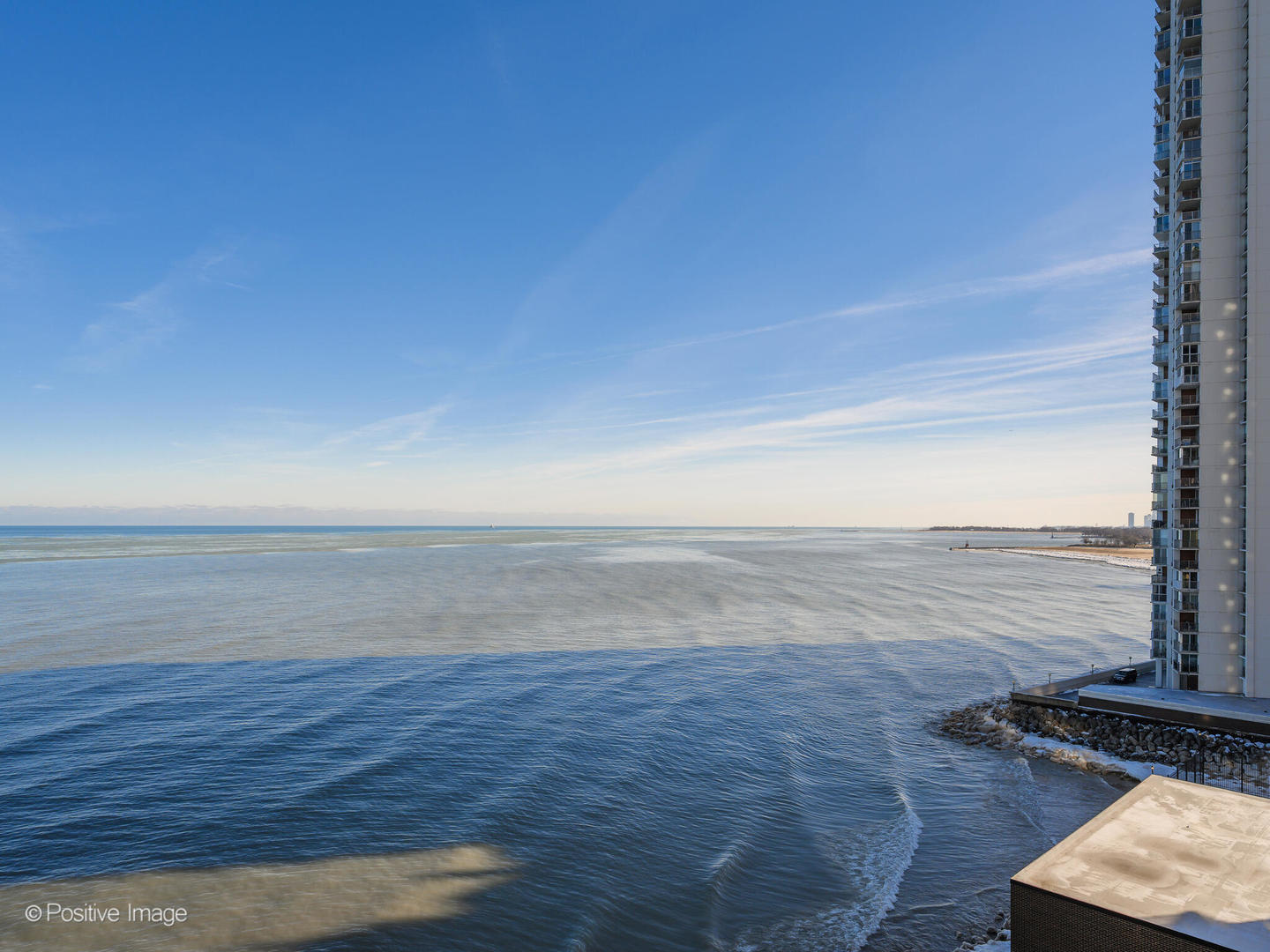 6157 North Sheridan Road, Unit 9J Chicago, IL 60660 - Photo 13 of 22