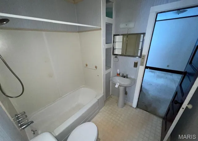 $27,000 | 124 West Buchanan Street, Litchfield, IL 62056