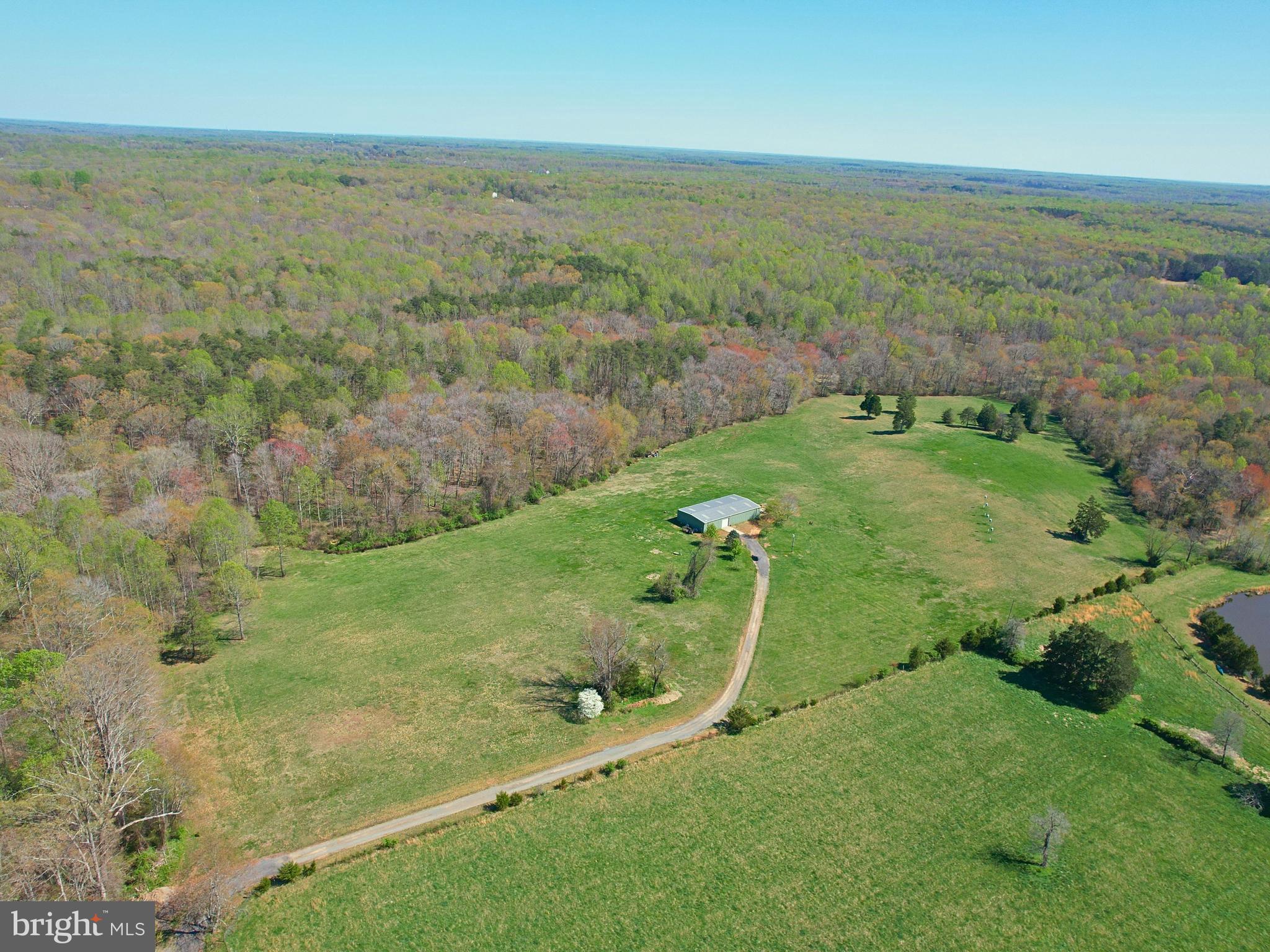13001 Sillamon Road Goldvein, VA 22720 - Photo 4 of 14 Gallery Image 4