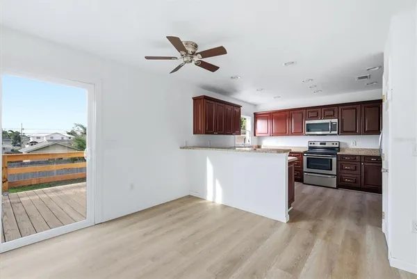 $3,300 | 515 46th Street West, Palmetto, FL 34221