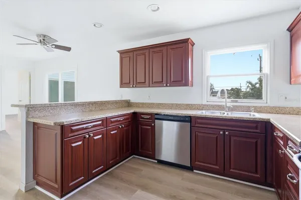 $3,300 | 515 46th Street West, Palmetto, FL 34221