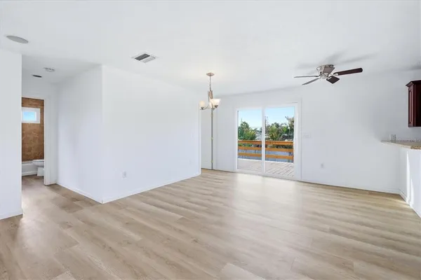 $3,300 | 515 46th Street West, Palmetto, FL 34221