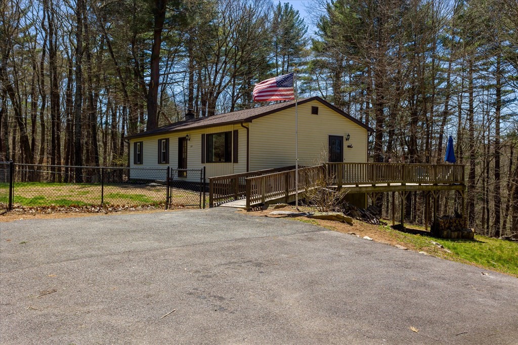 604 Podunk Road East Brookfield, MA 01515 - Photo 25 of 27 Gallery Image 25