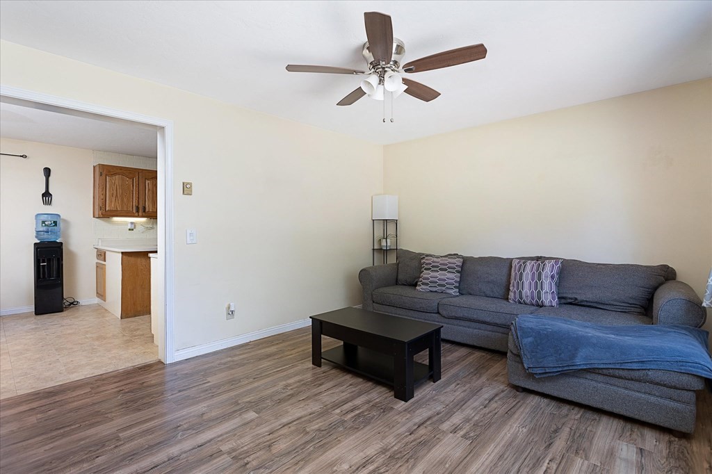 604 Podunk Road East Brookfield, MA 01515 - Photo 4 of 27 Gallery Image 4