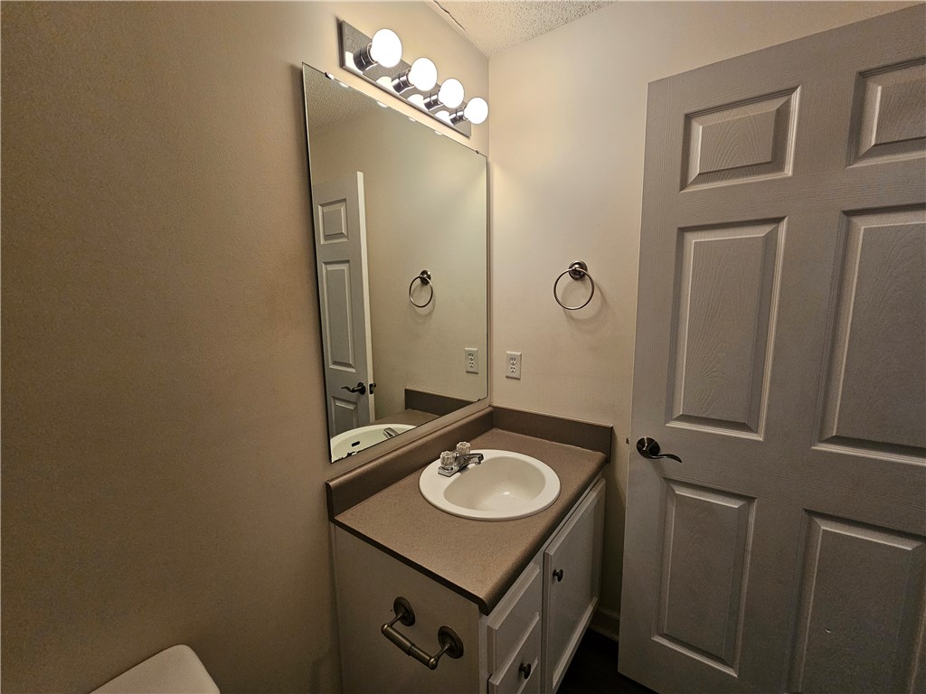 731 Harts Cove Way Seneca, SC 29678 - Photo 14 of 39