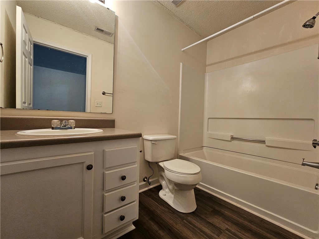 731 Harts Cove Way Seneca, SC 29678 - Photo 18 of 39