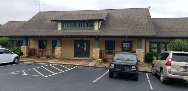 $265,000 | 731 Harts Cove Way, Seneca, SC 29678