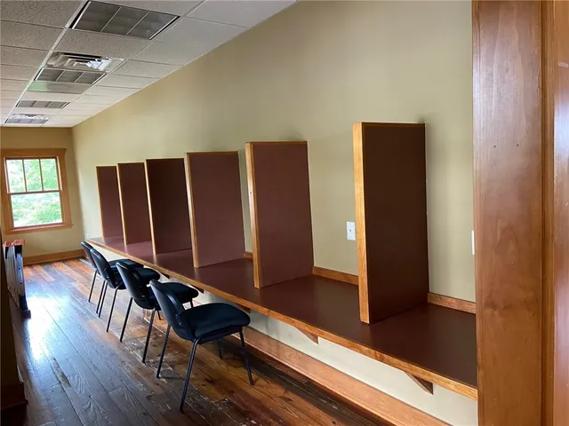 $265,000 | 731 Harts Cove Way, Seneca, SC 29678