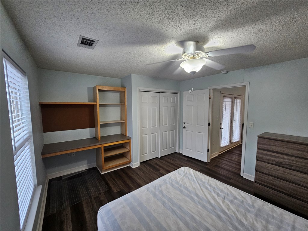 731 Harts Cove Way Seneca, SC 29678 - Photo 8 of 39