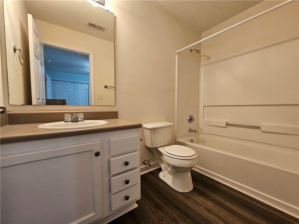 731 Harts Cove Way Seneca, SC 29678 - Photo 10 of 39