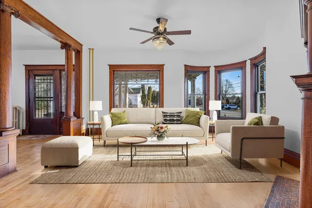 $299,900 | 145 South Franklin Street, Shawano, WI 54166