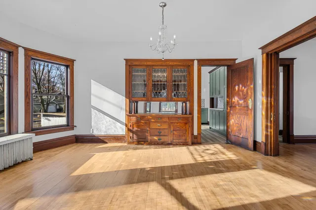 $299,900 | 145 South Franklin Street, Shawano, WI 54166