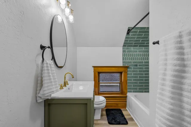 $299,900 | 145 South Franklin Street, Shawano, WI 54166