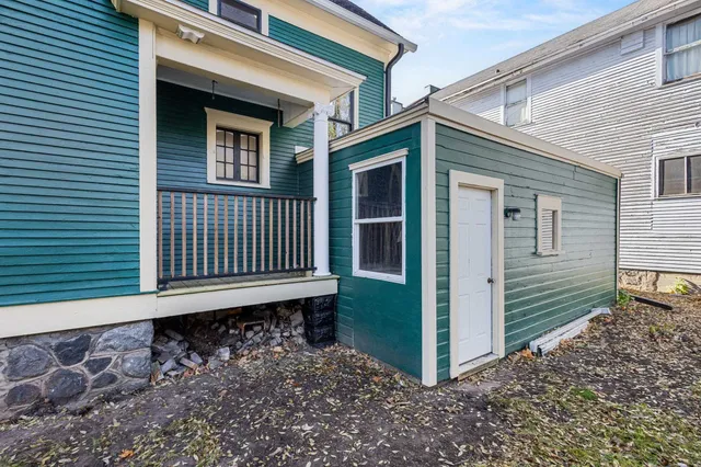 $299,900 | 145 South Franklin Street, Shawano, WI 54166