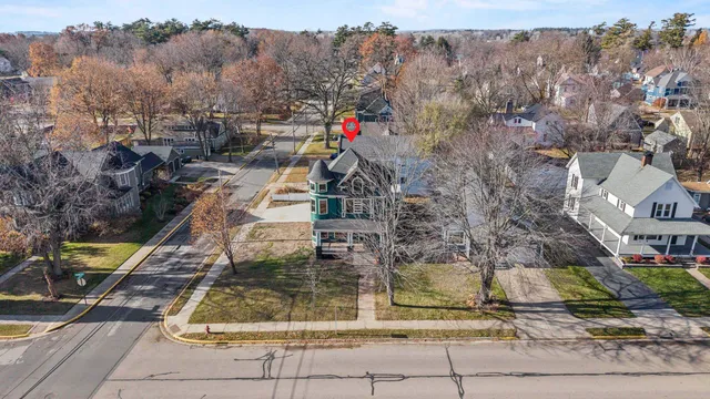 $299,900 | 145 South Franklin Street, Shawano, WI 54166