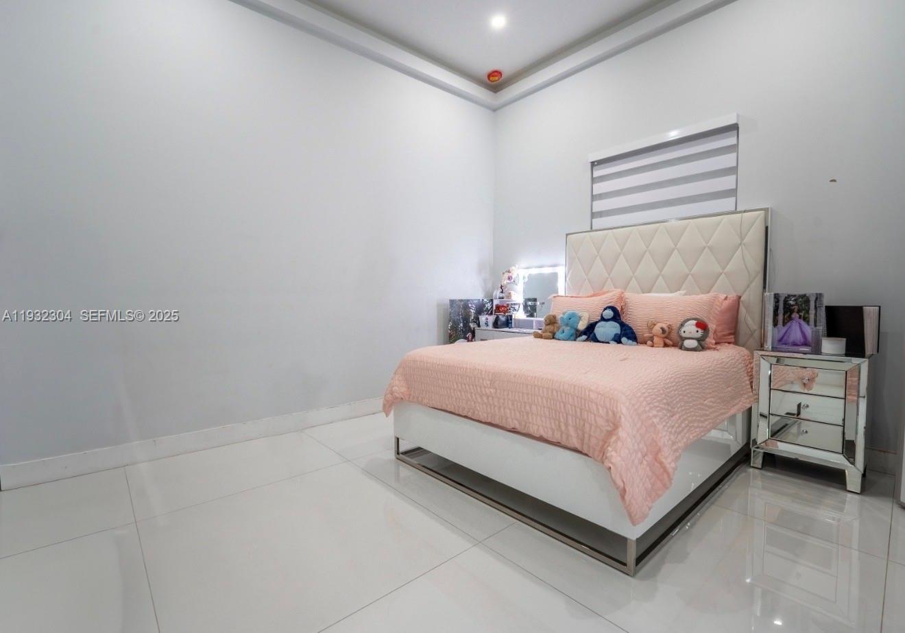 10850 Southwest 32nd Street Miami, FL 33165 - Photo 26 of 48 Bedroom #5