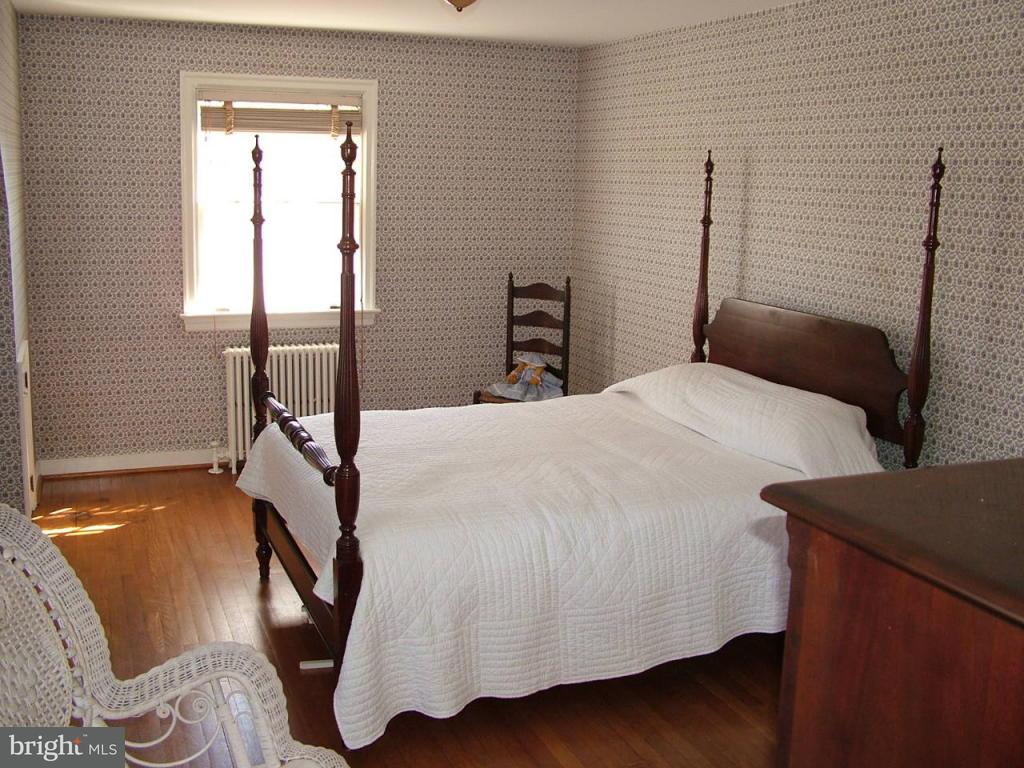 703-a Pleasure Road Lancaster, PA 17601 - Photo 6 of 10 Gallery Image 6