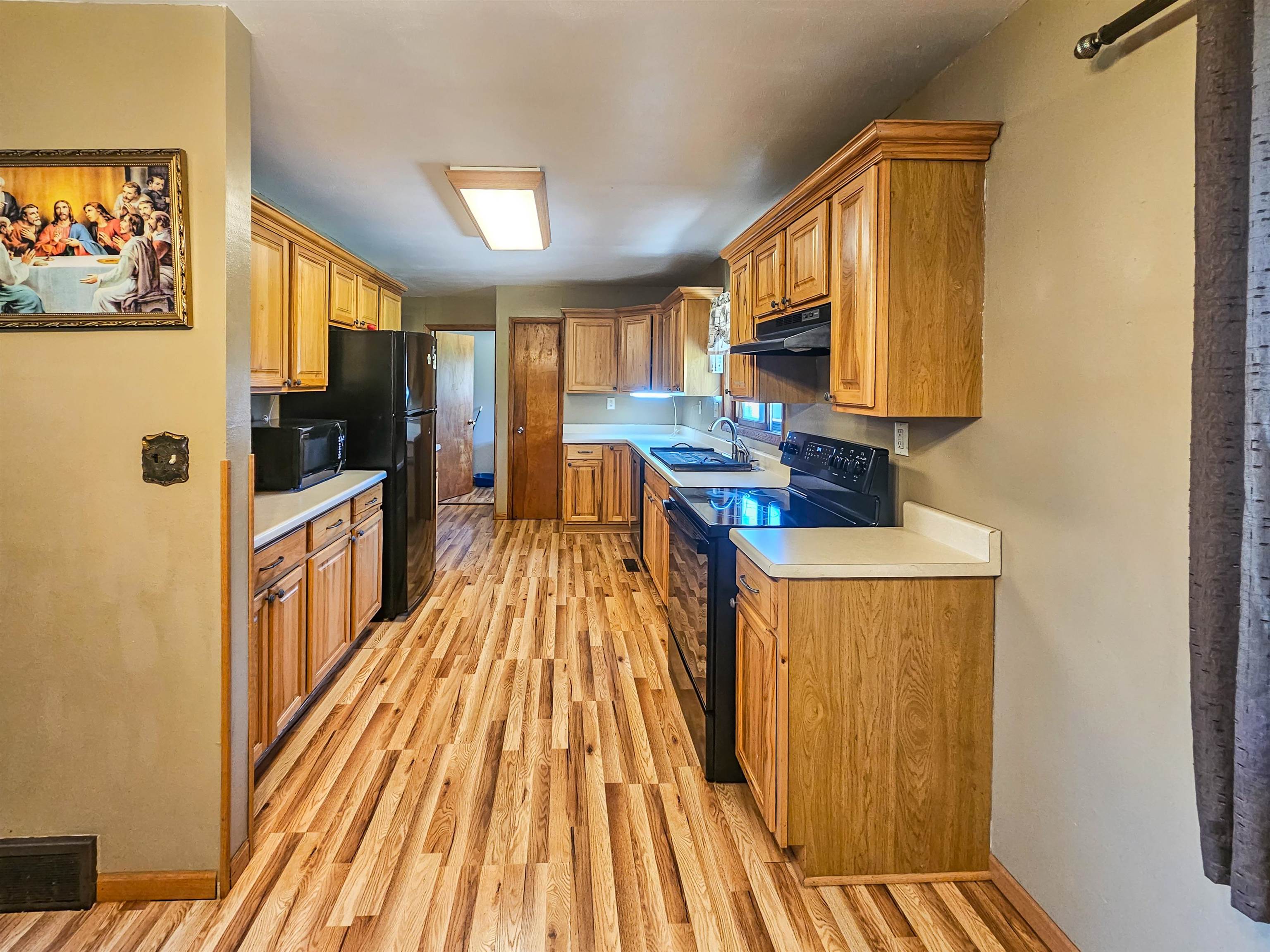 10726 West County Rd K Beloit, WI 53511 - Photo 13 of 36