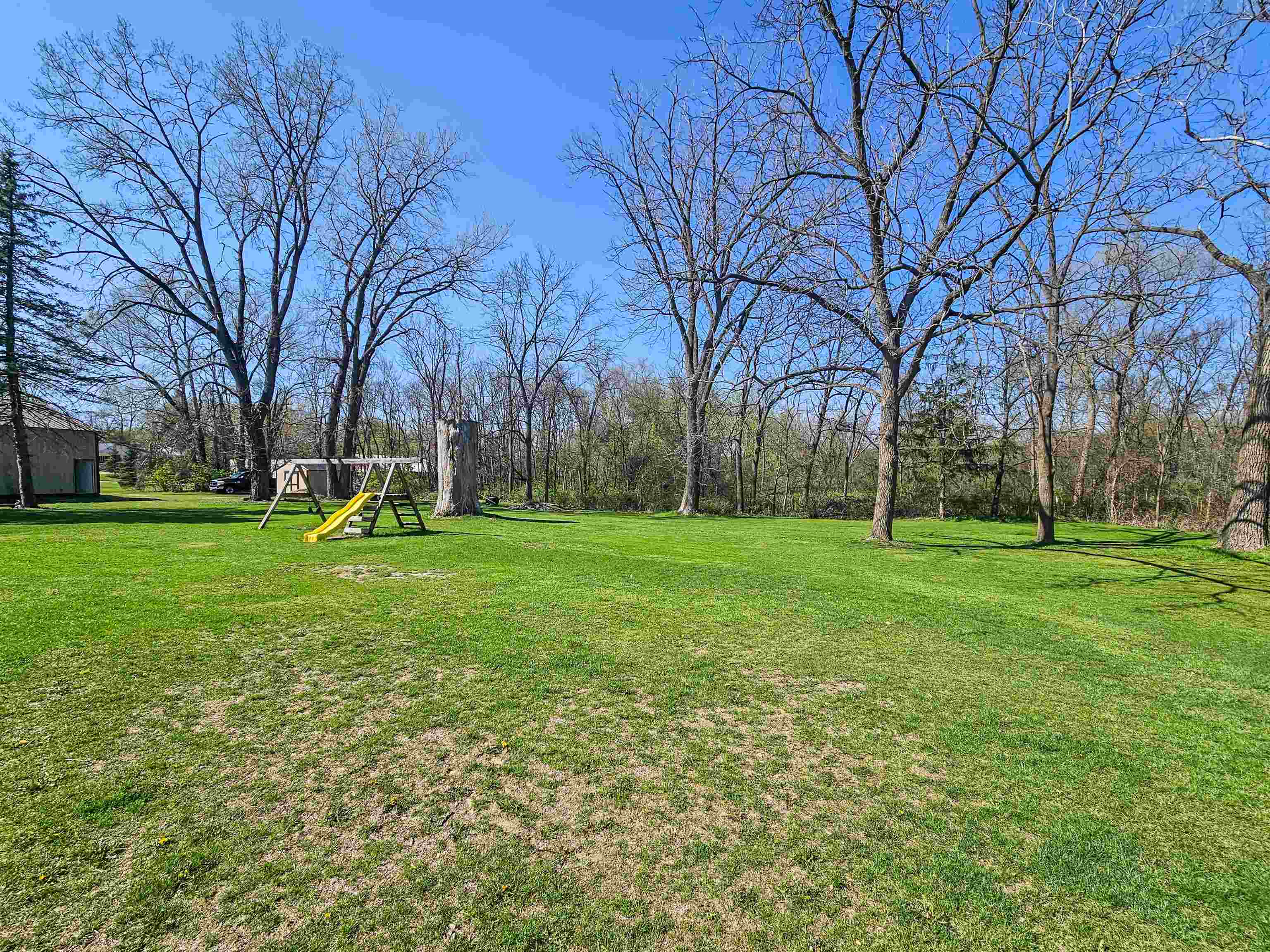 10726 West County Rd K Beloit, WI 53511 - Photo 33 of 36