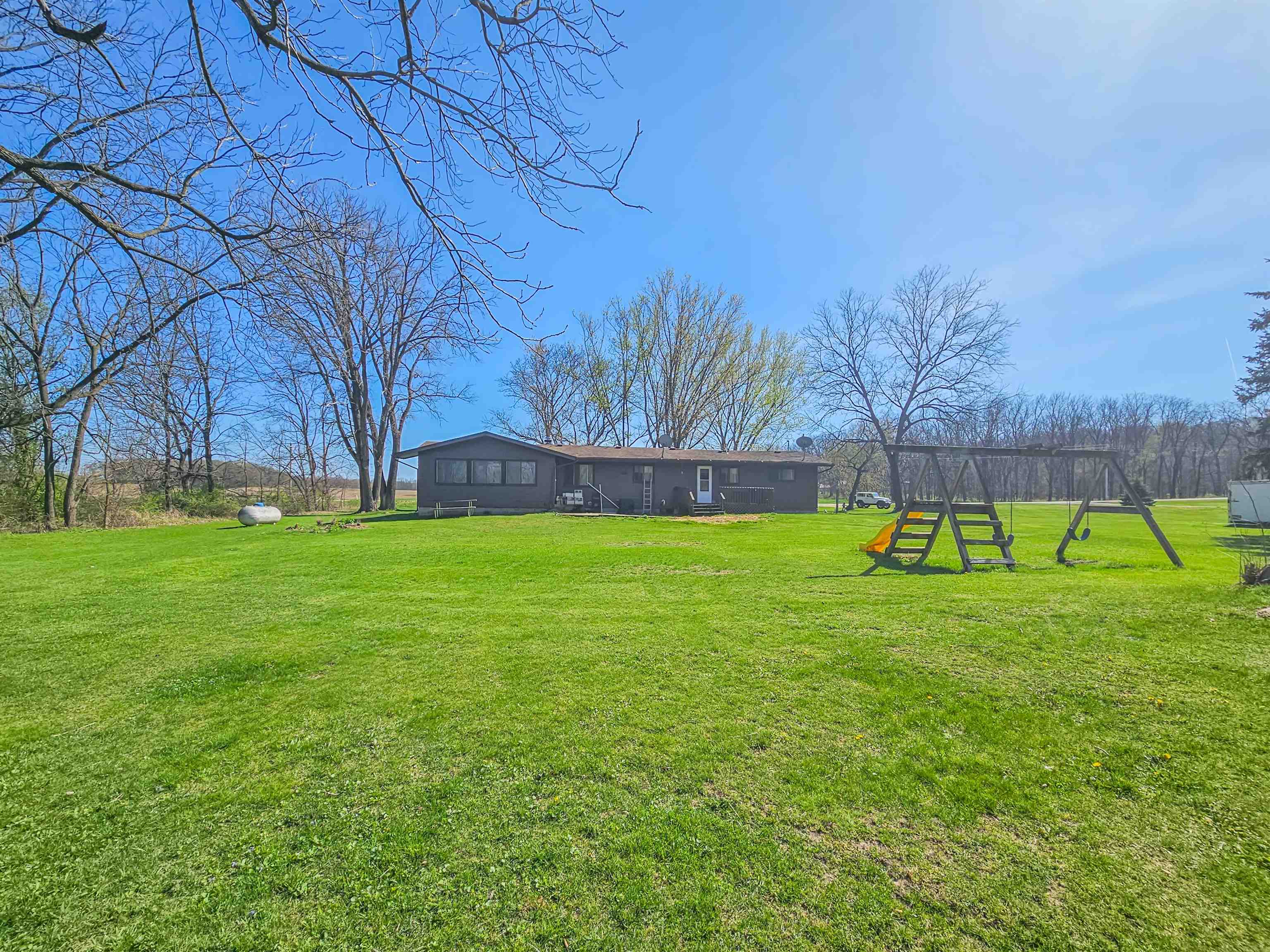 10726 West County Rd K Beloit, WI 53511 - Photo 35 of 36