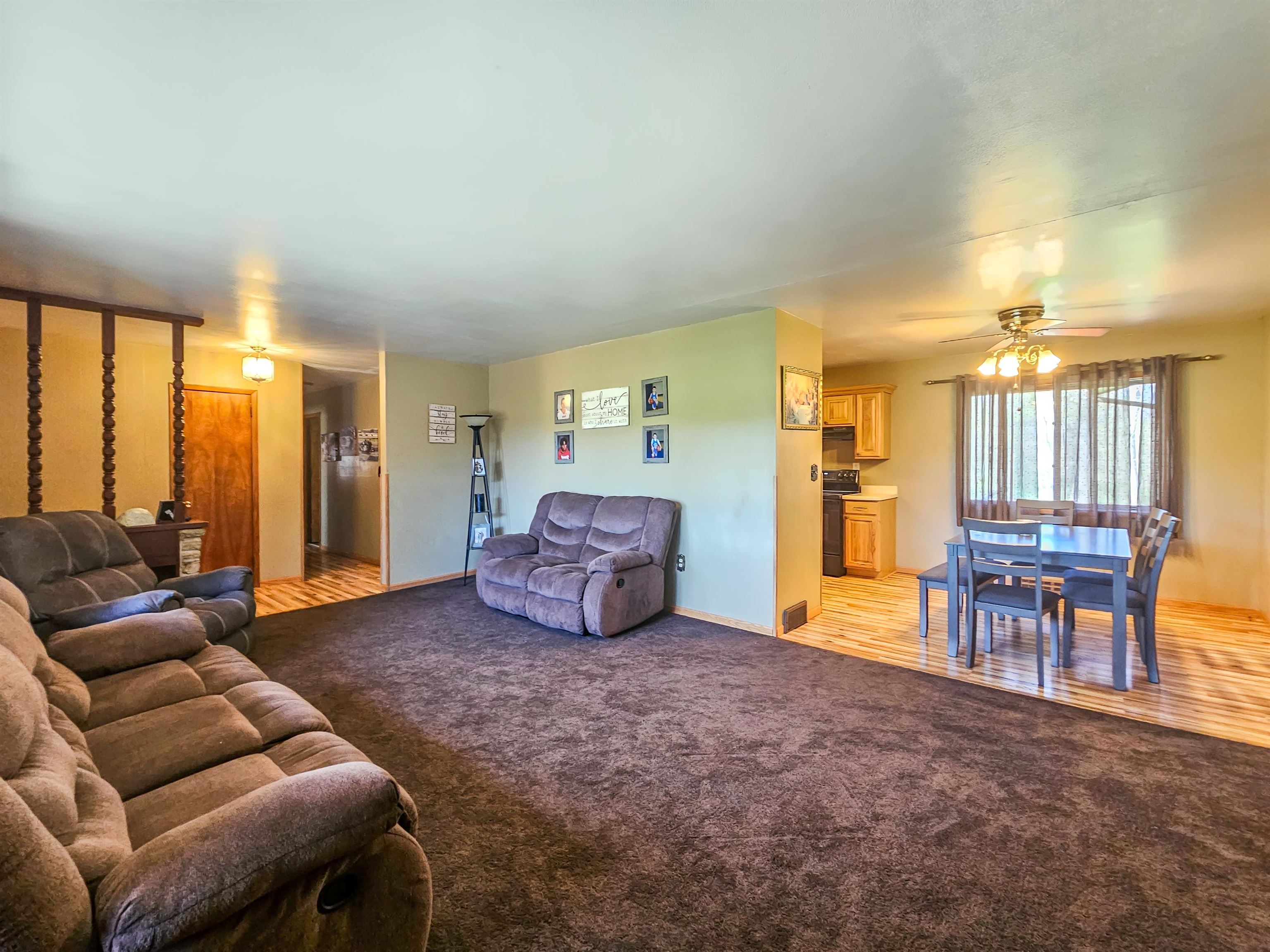 10726 West County Rd K Beloit, WI 53511 - Photo 9 of 36