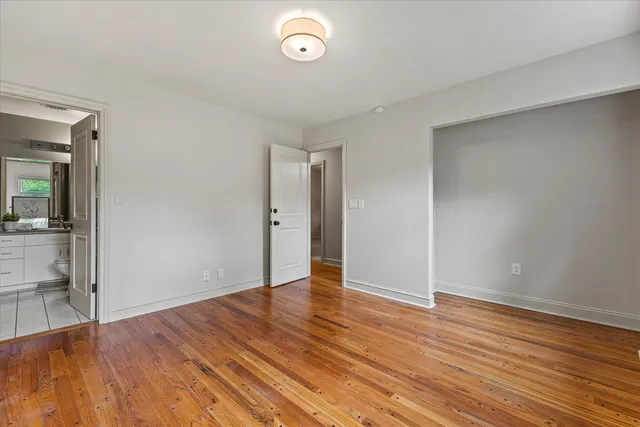 $889,000 | 1465 West County Line Road, River Hills, WI 53217