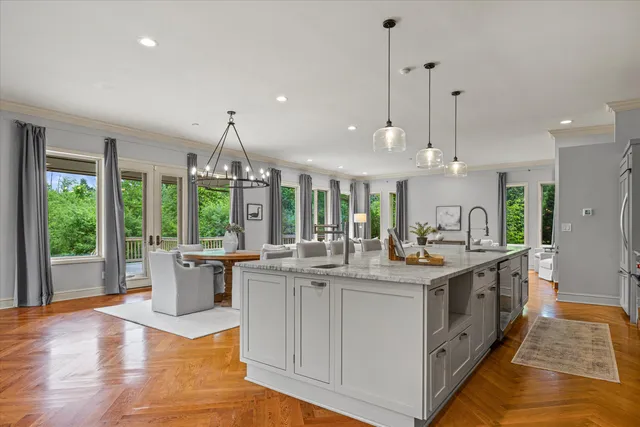 $889,000 | 1465 West County Line Road, River Hills, WI 53217