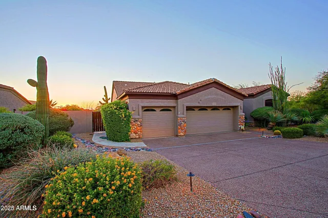 a house view with a outdoor space
