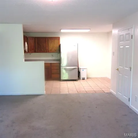 $59,900 | 2840 Blackforest Drive, Unit B, St. Louis, MO 63129