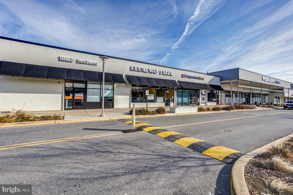 7802 Ivymount Terrace Potomac, MD 20854 - Photo 38 of 51 a view of a swimming pool with a patio