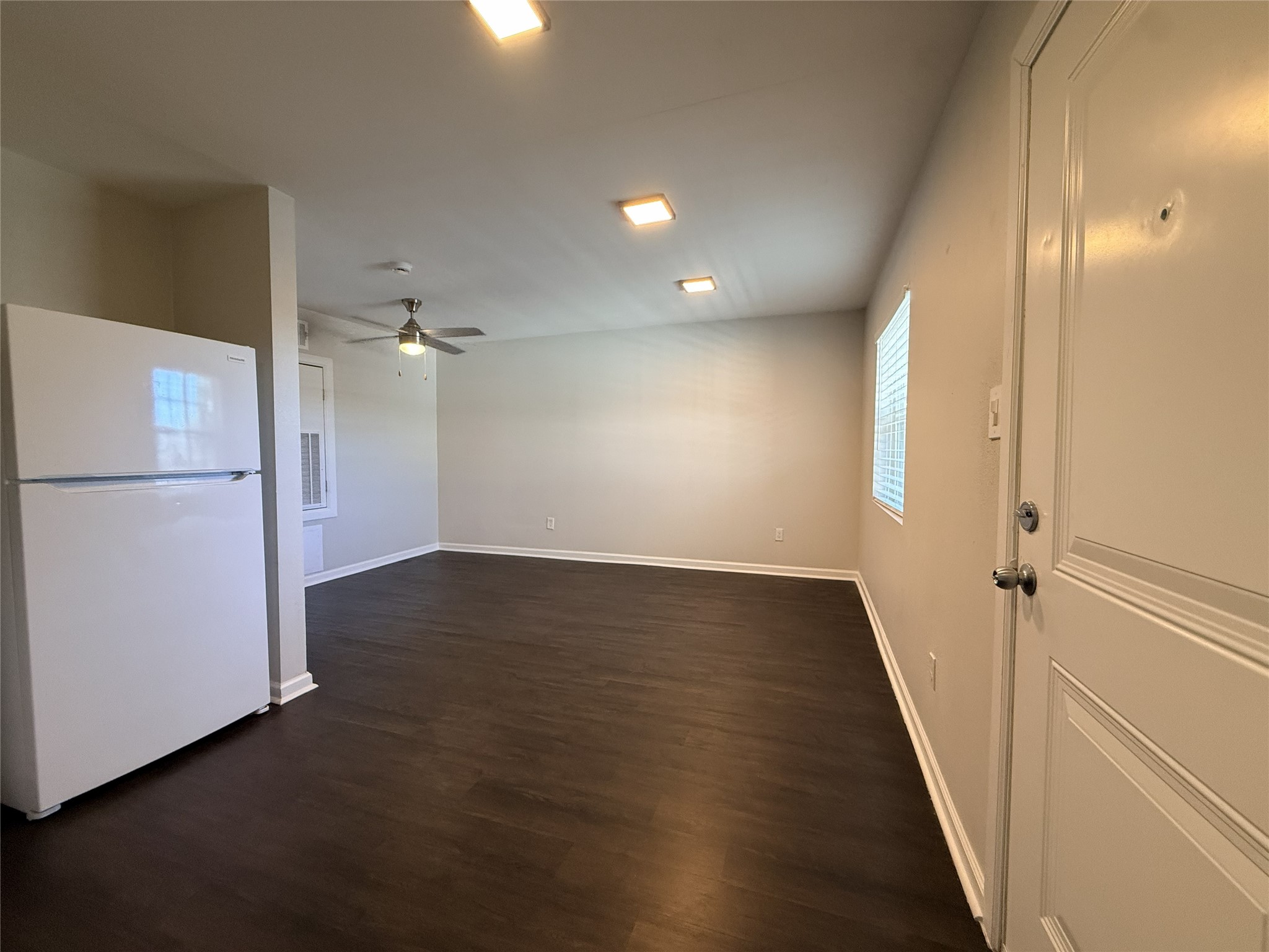 1824 Thonig Road, Unit 11 Houston, TX 77055 - Photo 6 of 19