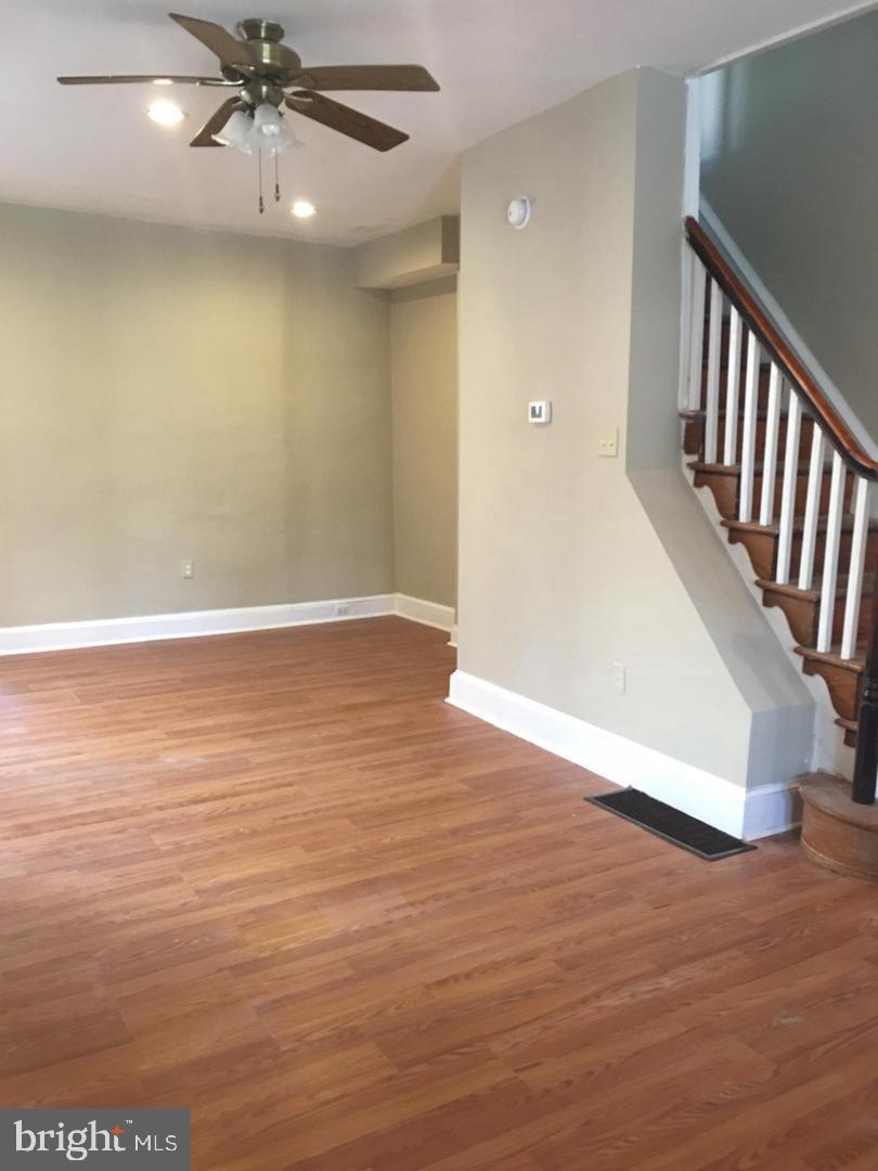 7226 Radbourne Road Upper Darby, PA 19082 - Photo 5 of 9