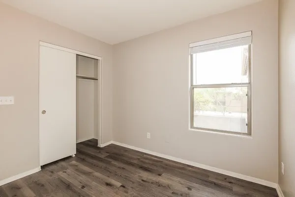 $2,260 | 17115 North 185th Drive, Surprise, AZ 85374