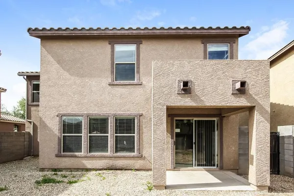 $2,260 | 17115 North 185th Drive, Surprise, AZ 85374