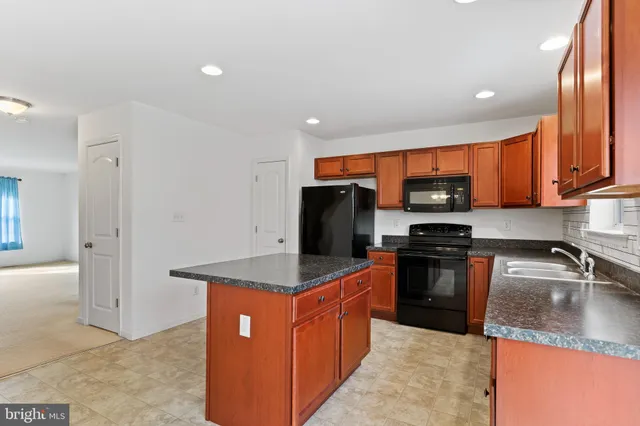 $329,900 | 618 Keswick Court, Mechanicsburg, PA 17055