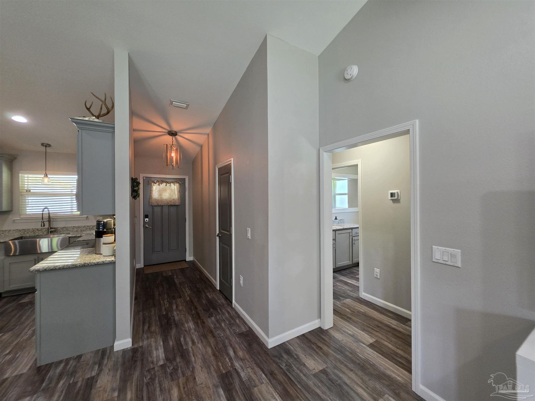 5565 Riviera Drive Milton, FL 32583 - Photo 14 of 22