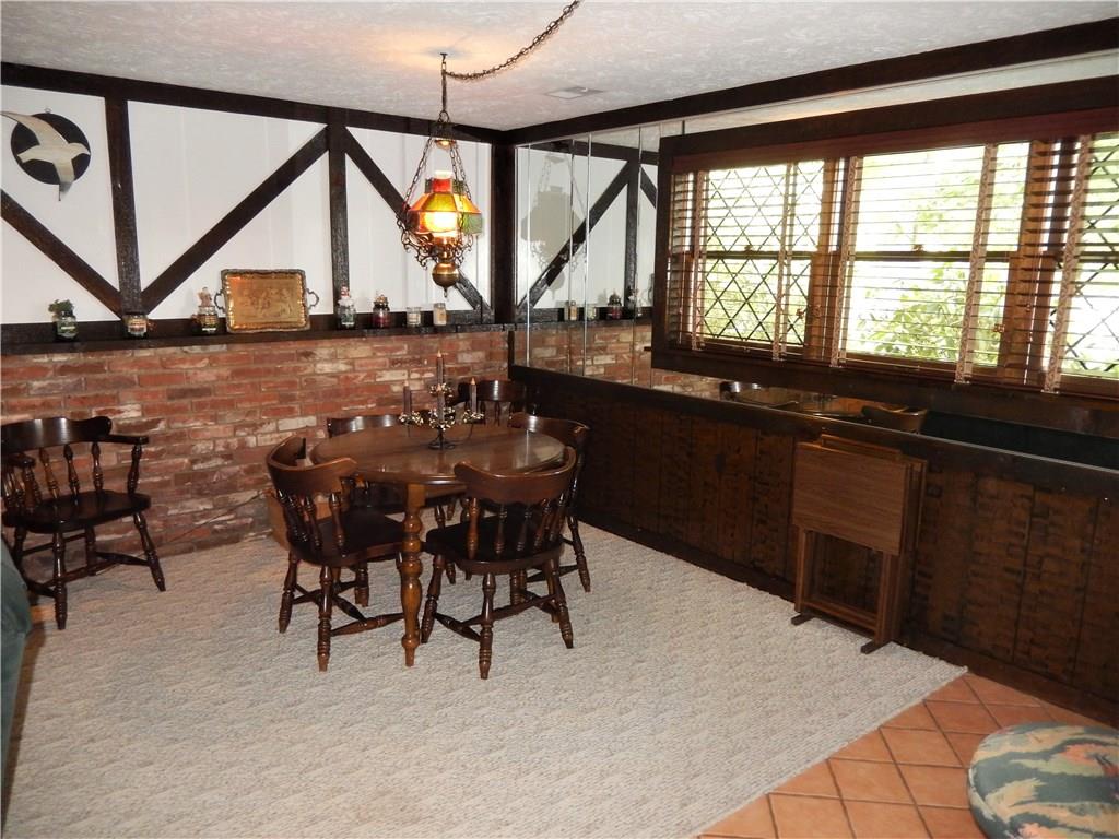 2605 Old Washington Road Upper St. Clair, PA 15241 - Photo 20 of 25 Gallery Image 20