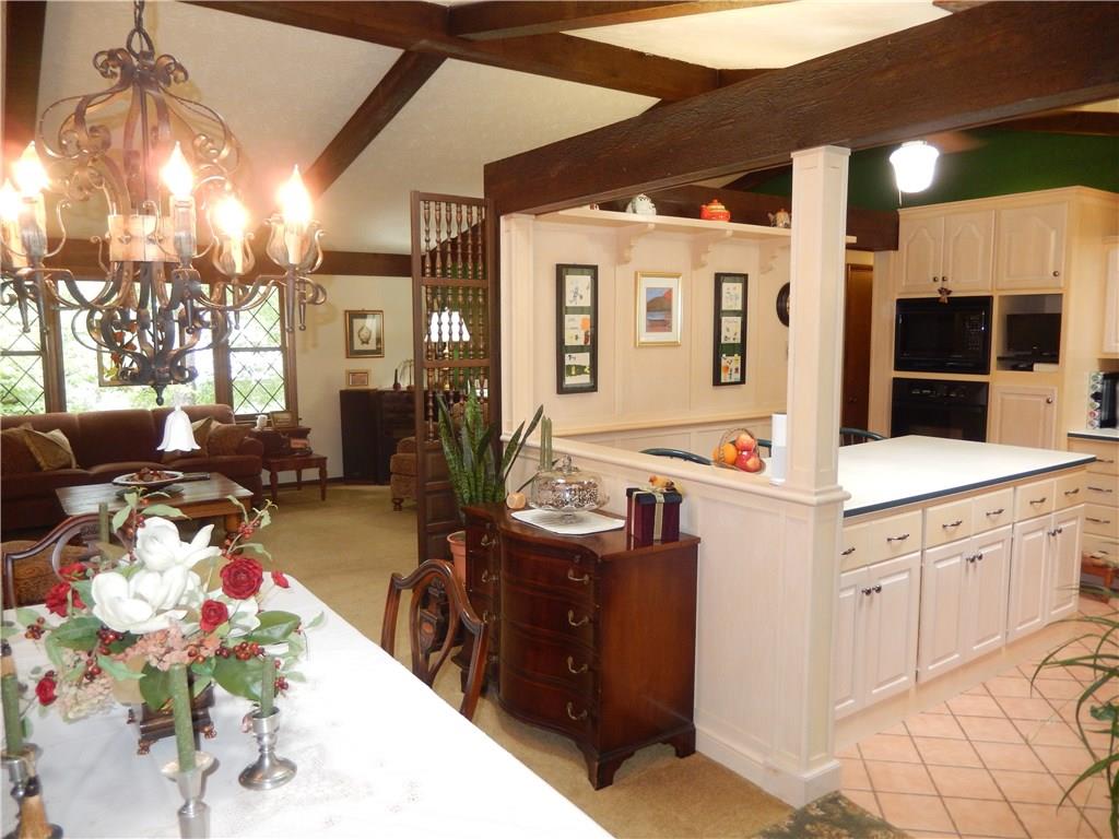 2605 Old Washington Road Upper St. Clair, PA 15241 - Photo 6 of 25 Gallery Image 6